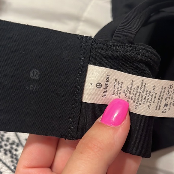 Lululemon sports bra - Picture 4 of 4